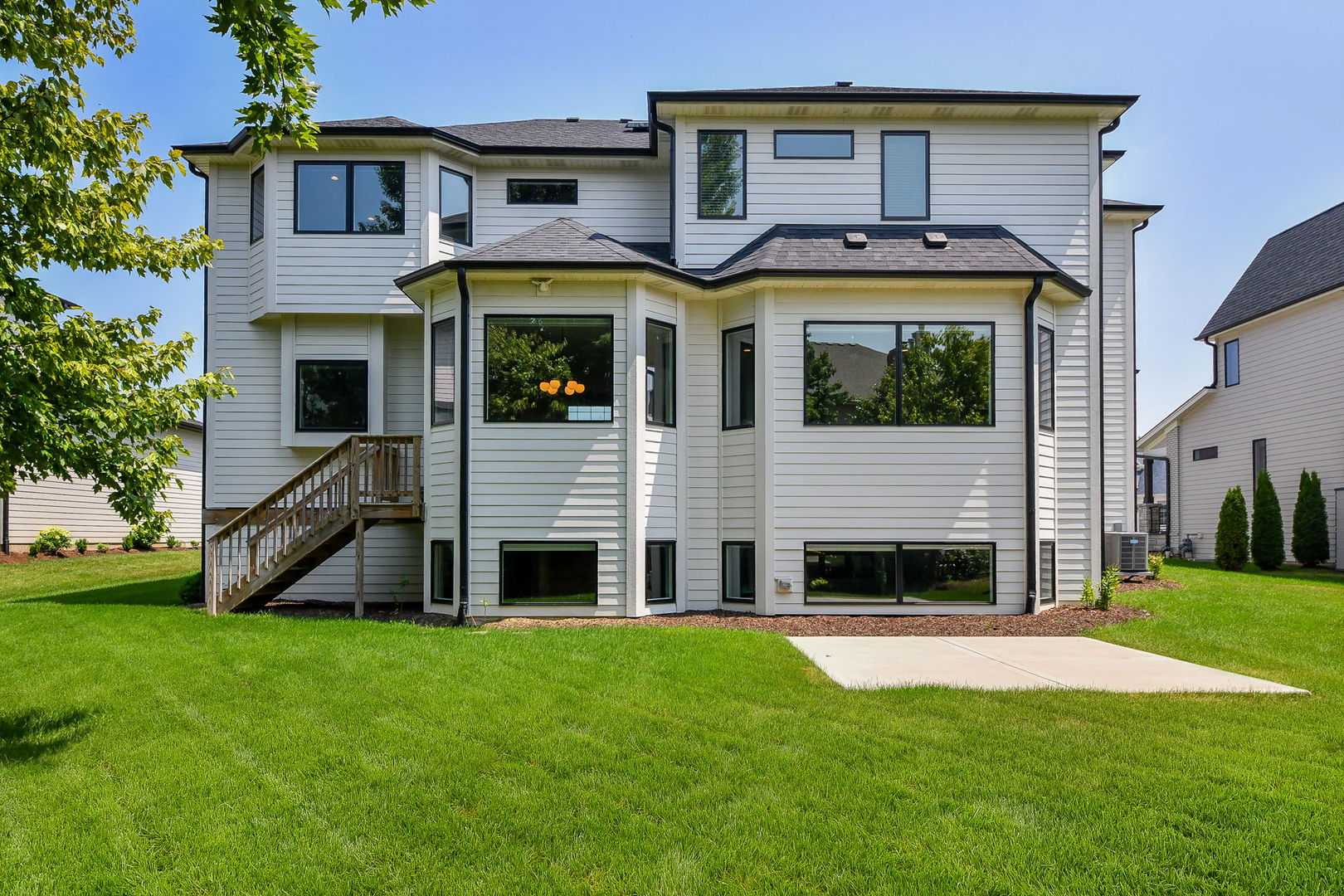 2447 Sharon Court