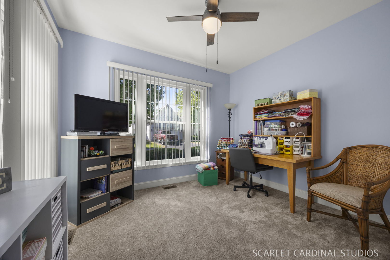 21046 W Walnut Lane