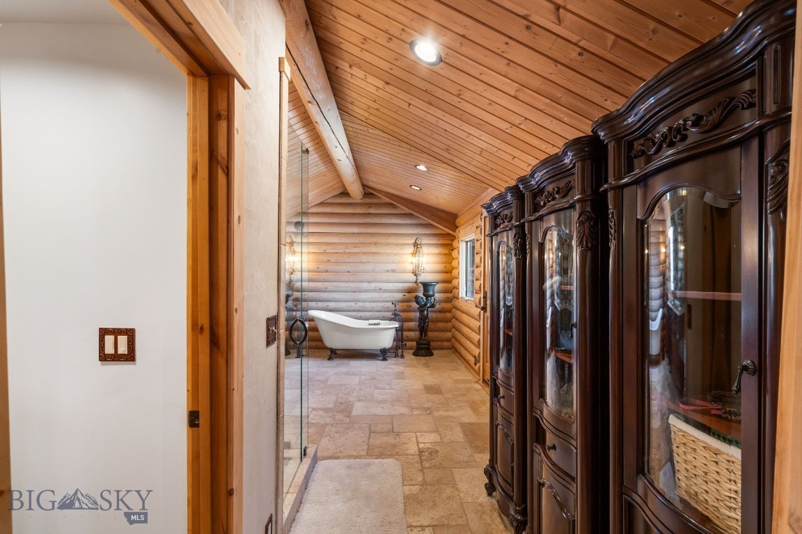 2380 Butch Cassidy Drive