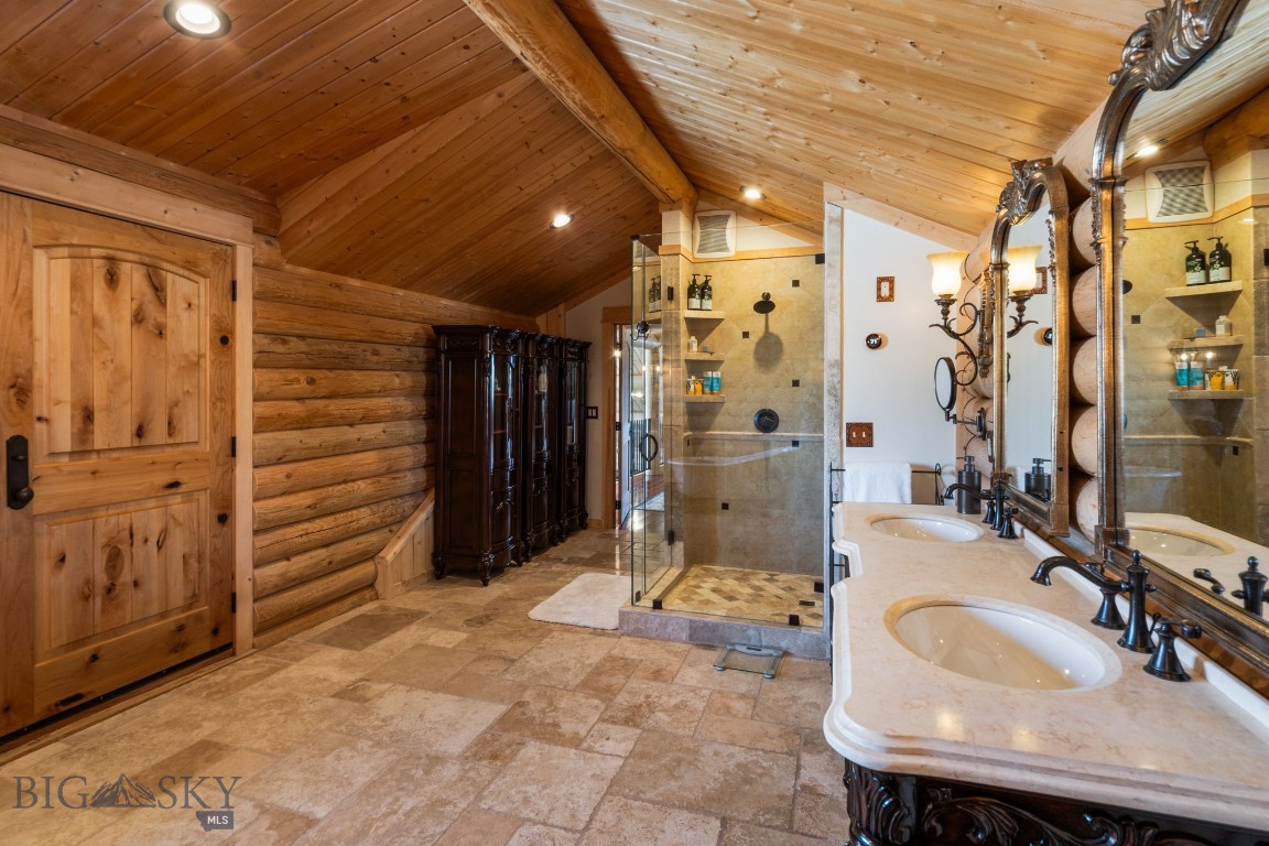 2380 Butch Cassidy Drive