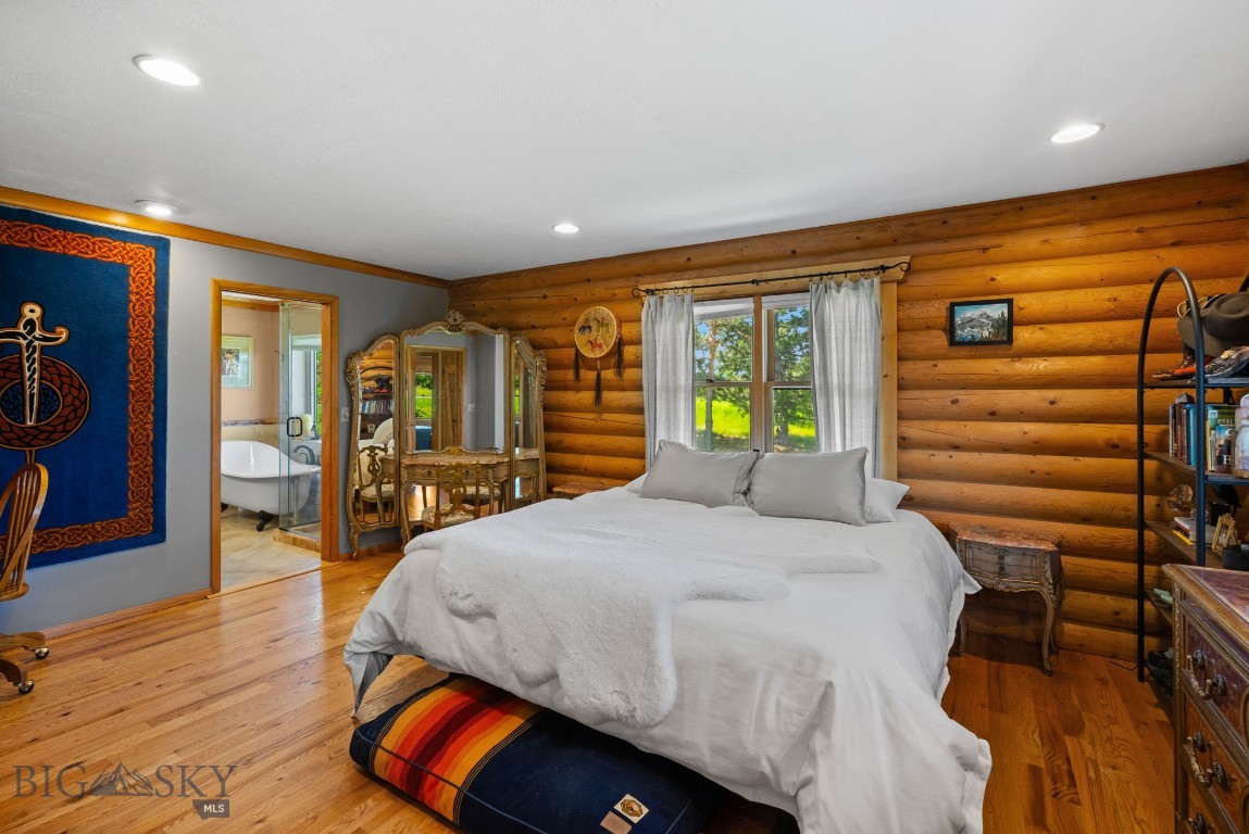 8965 Sandy Creek Lane