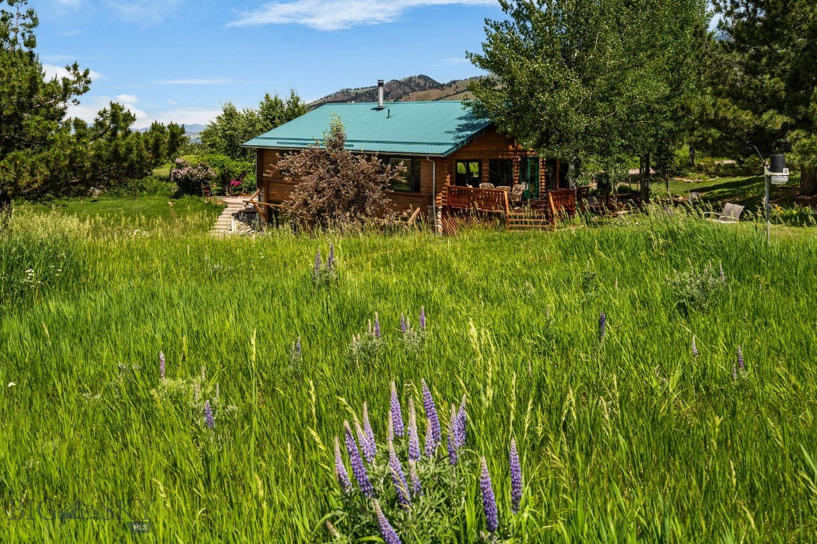 8965 Sandy Creek Lane