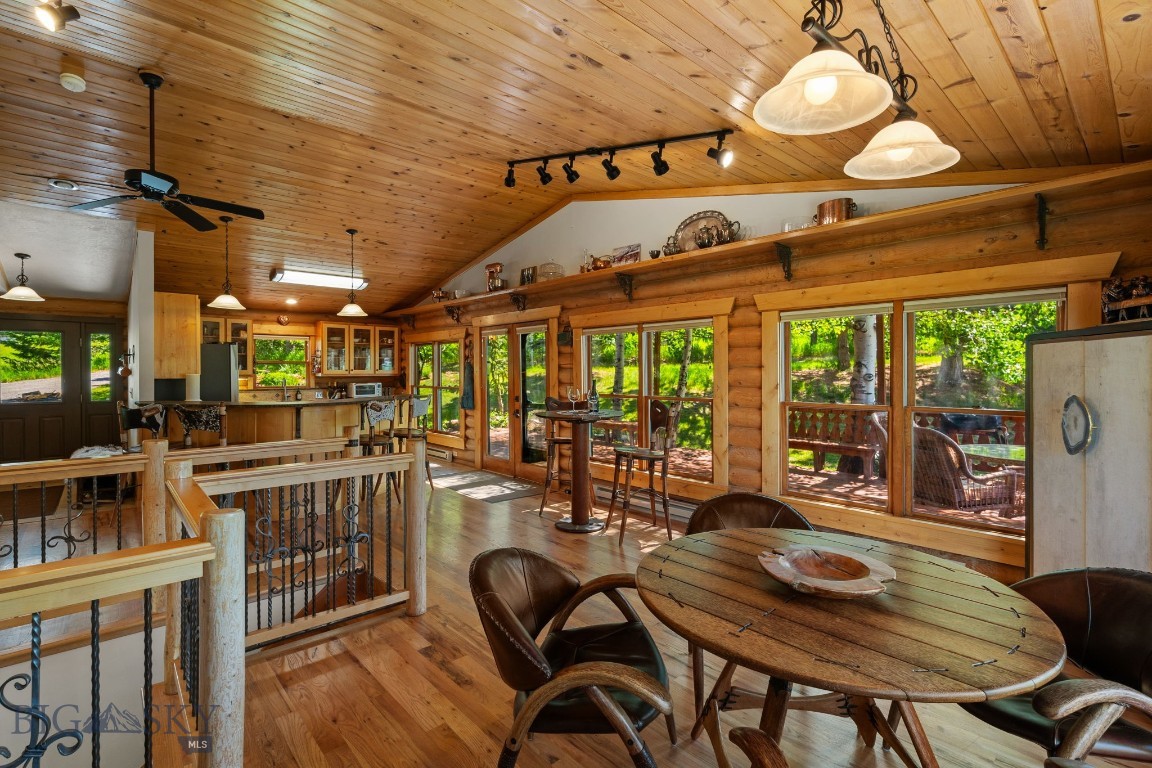 8965 Sandy Creek Lane