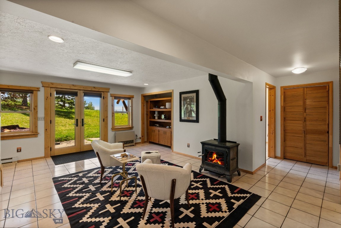 8965 Sandy Creek Lane