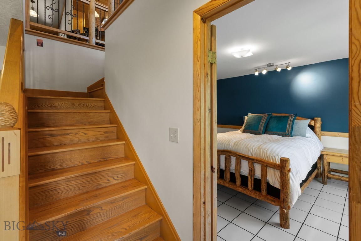 8965 Sandy Creek Lane