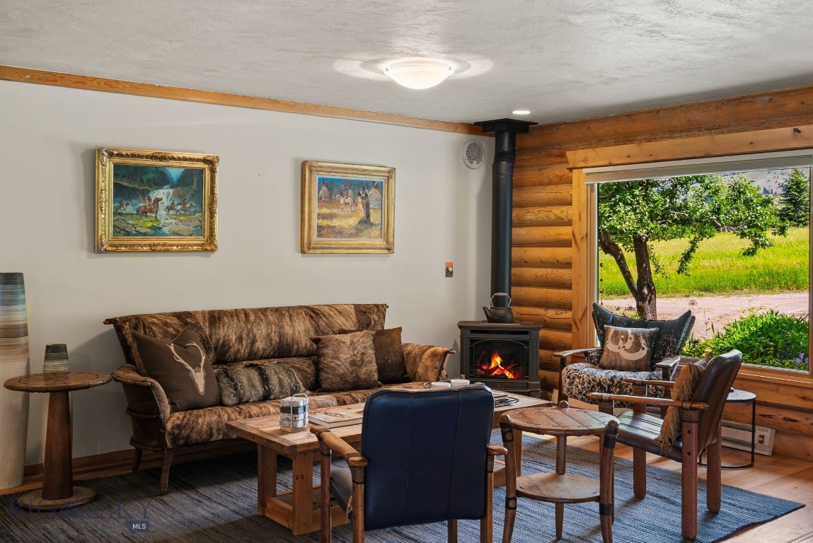 8965 Sandy Creek Lane