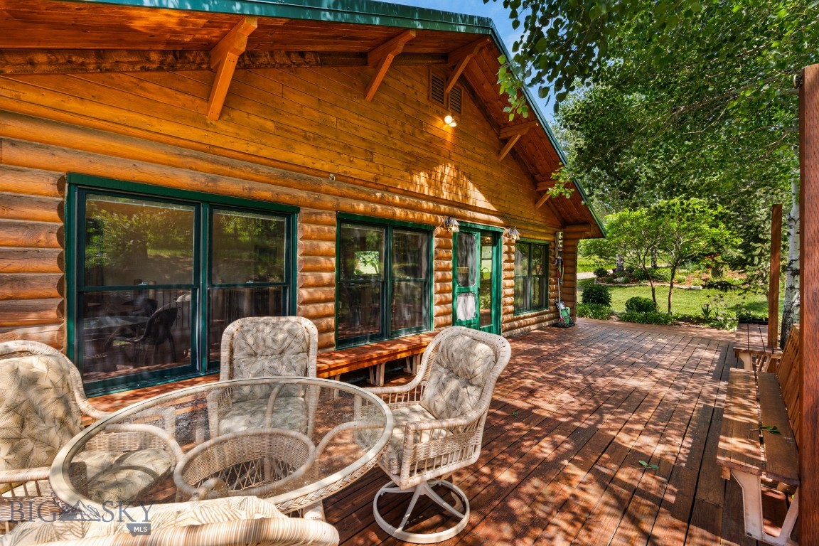 8965 Sandy Creek Lane