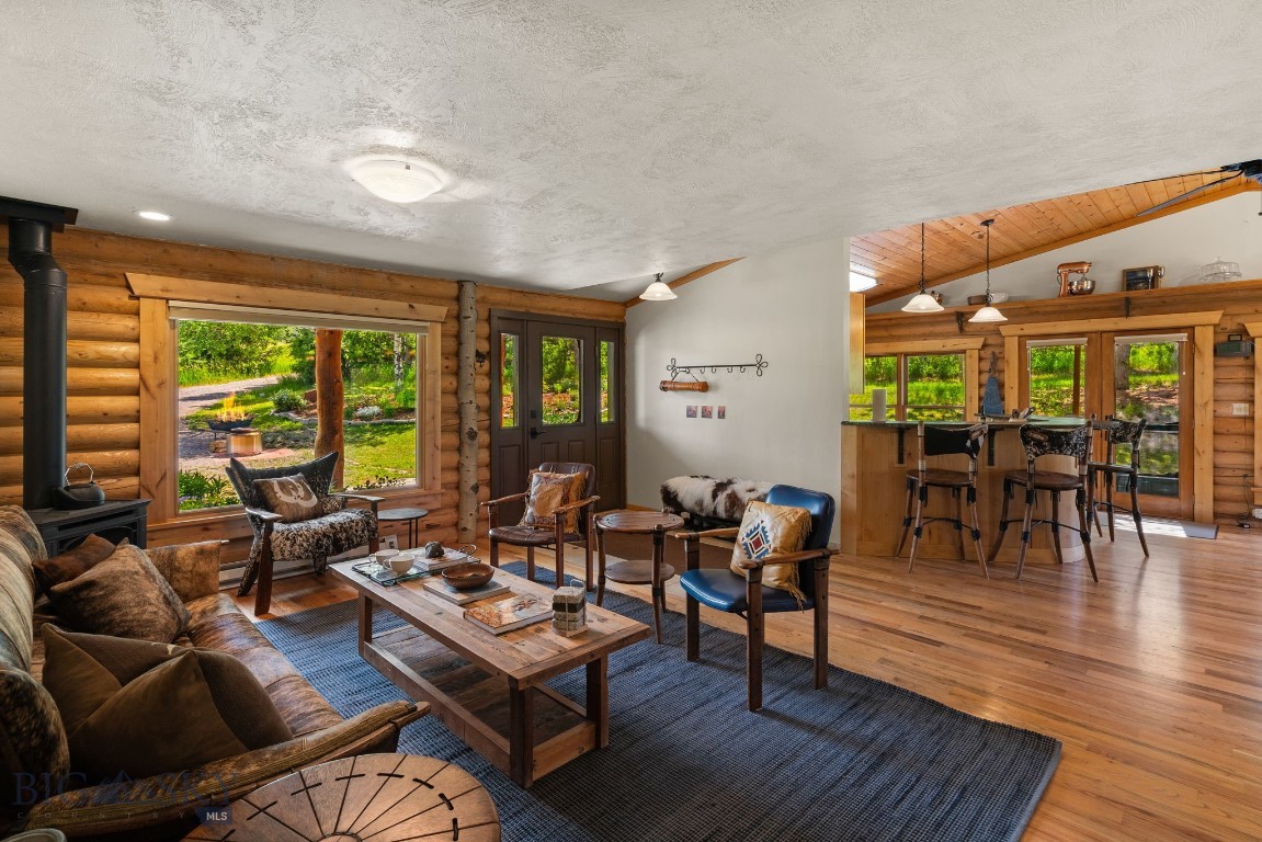 8965 Sandy Creek Lane