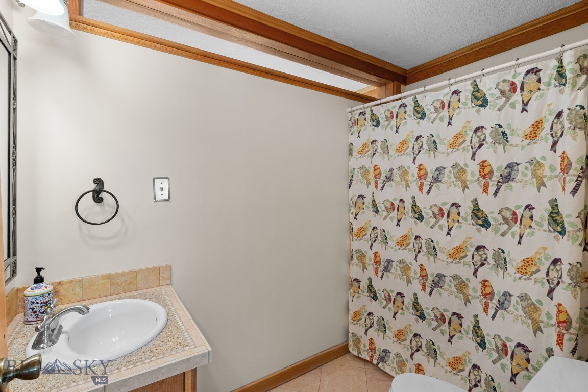 8965 Sandy Creek Lane