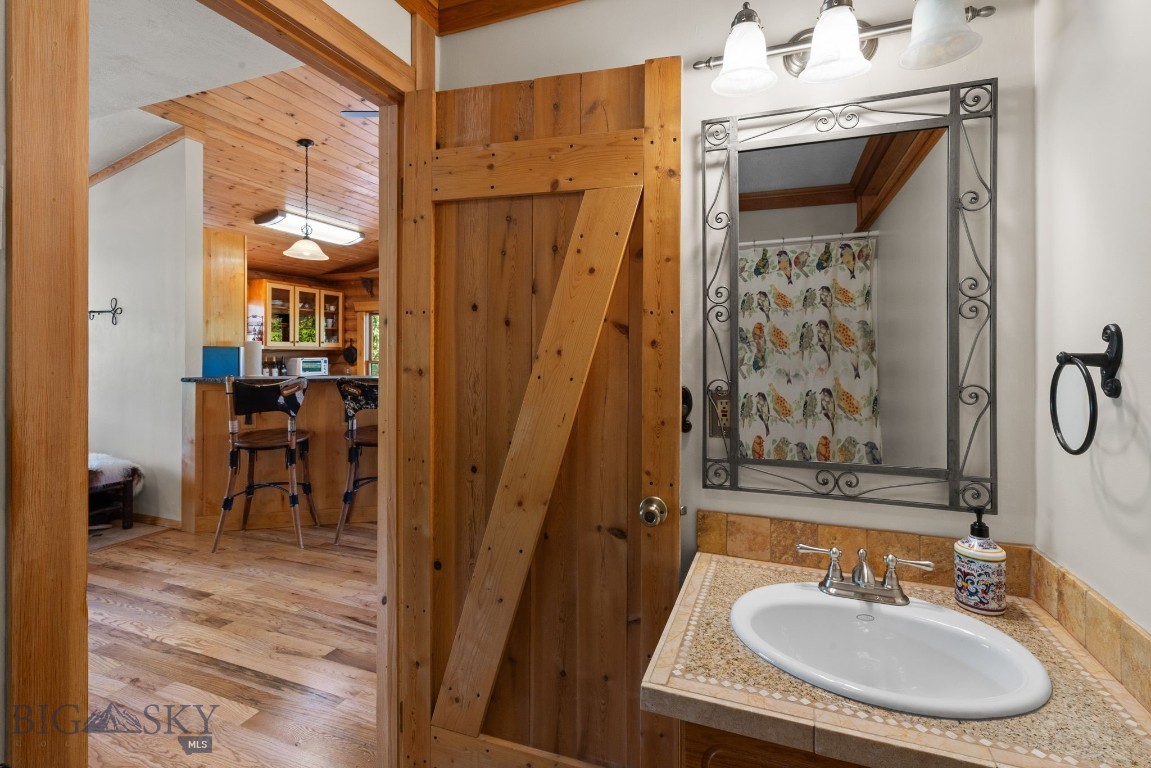 8965 Sandy Creek Lane