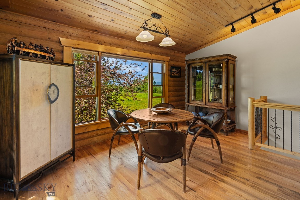 8965 Sandy Creek Lane