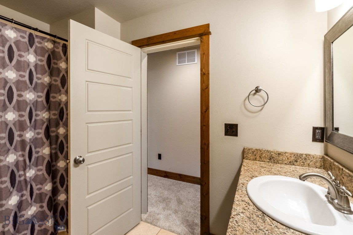 1607 Tempest Court