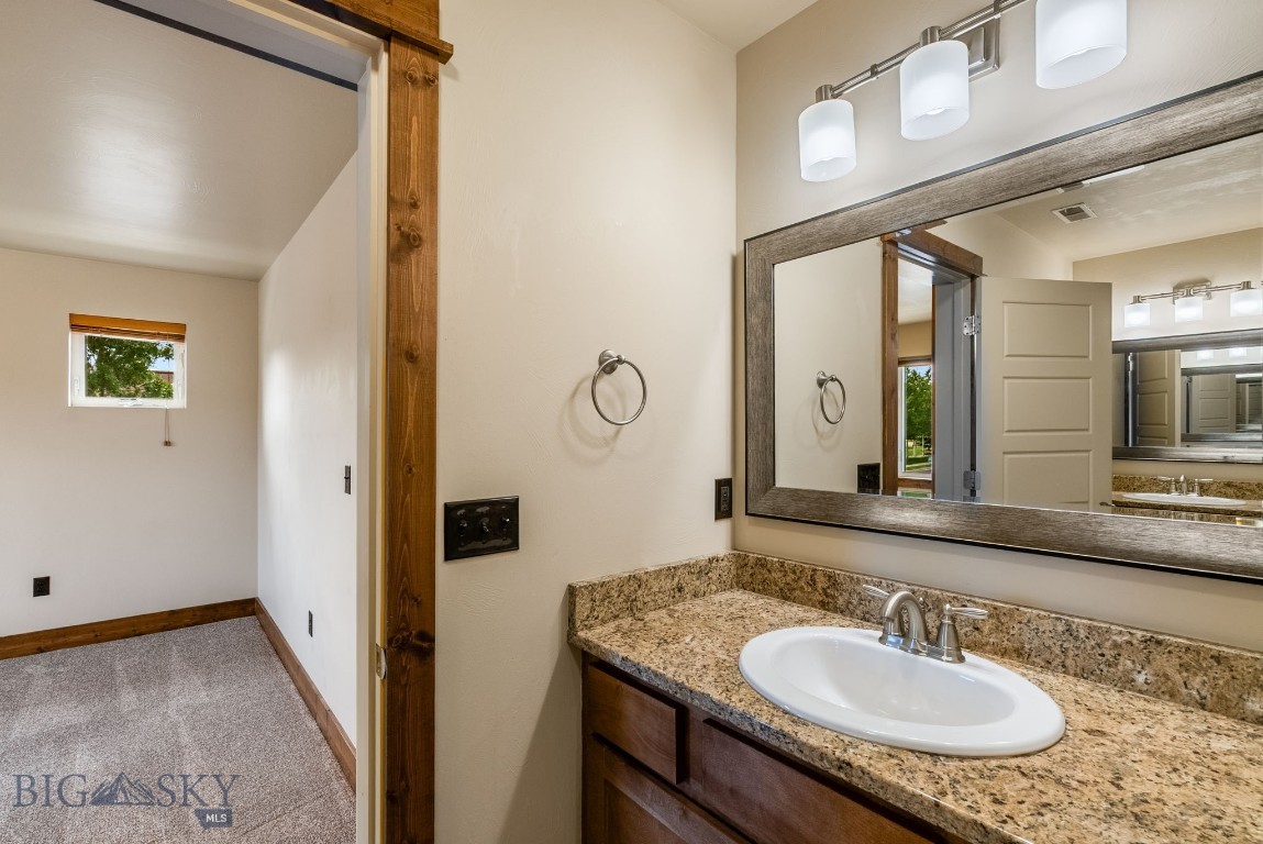 1607 Tempest Court