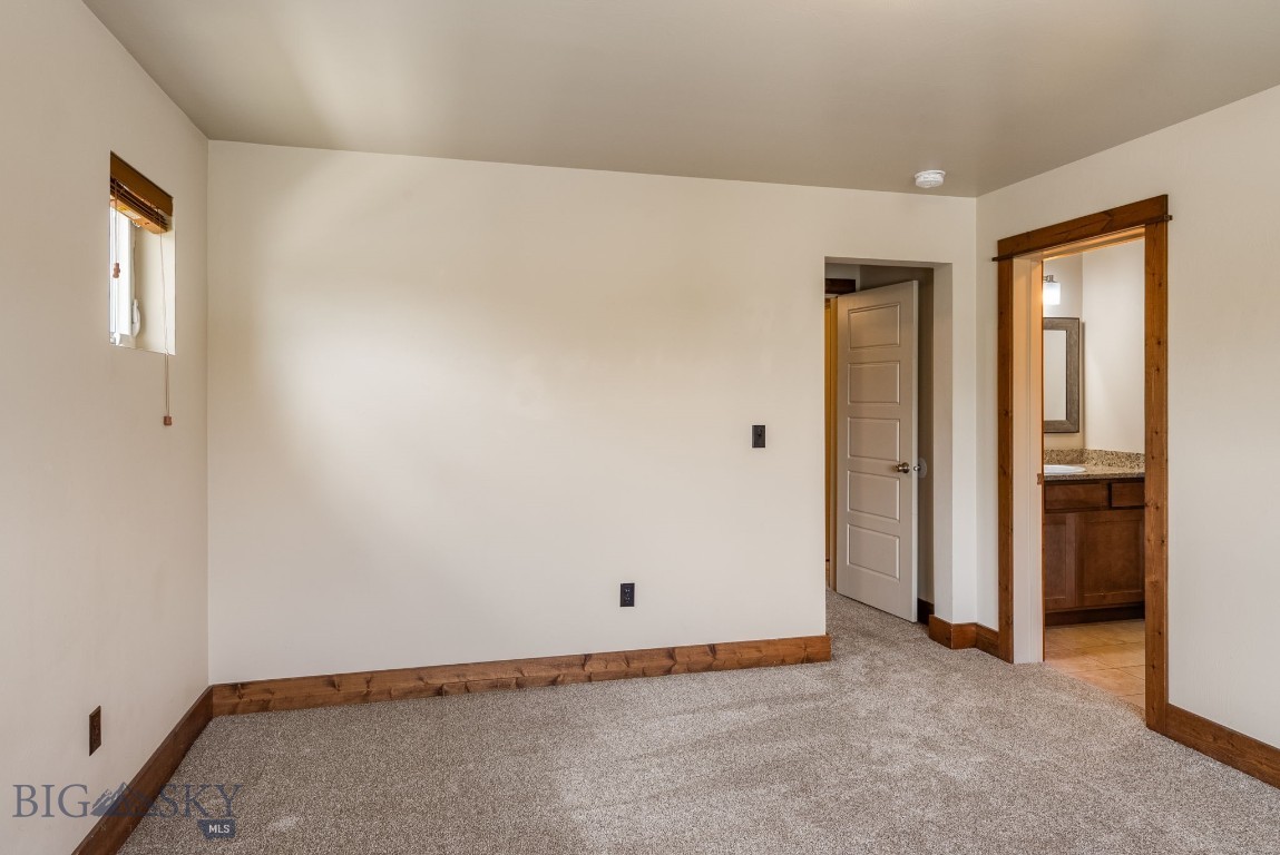 1607 Tempest Court