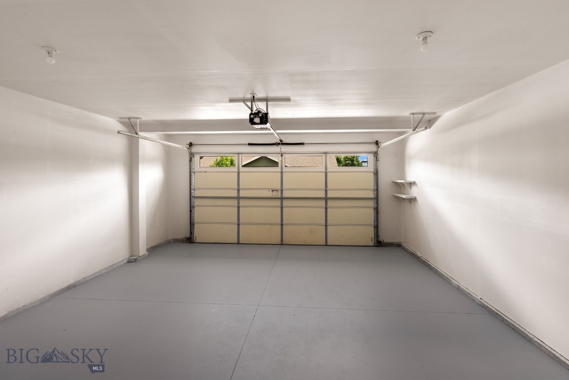 1607 Tempest Court