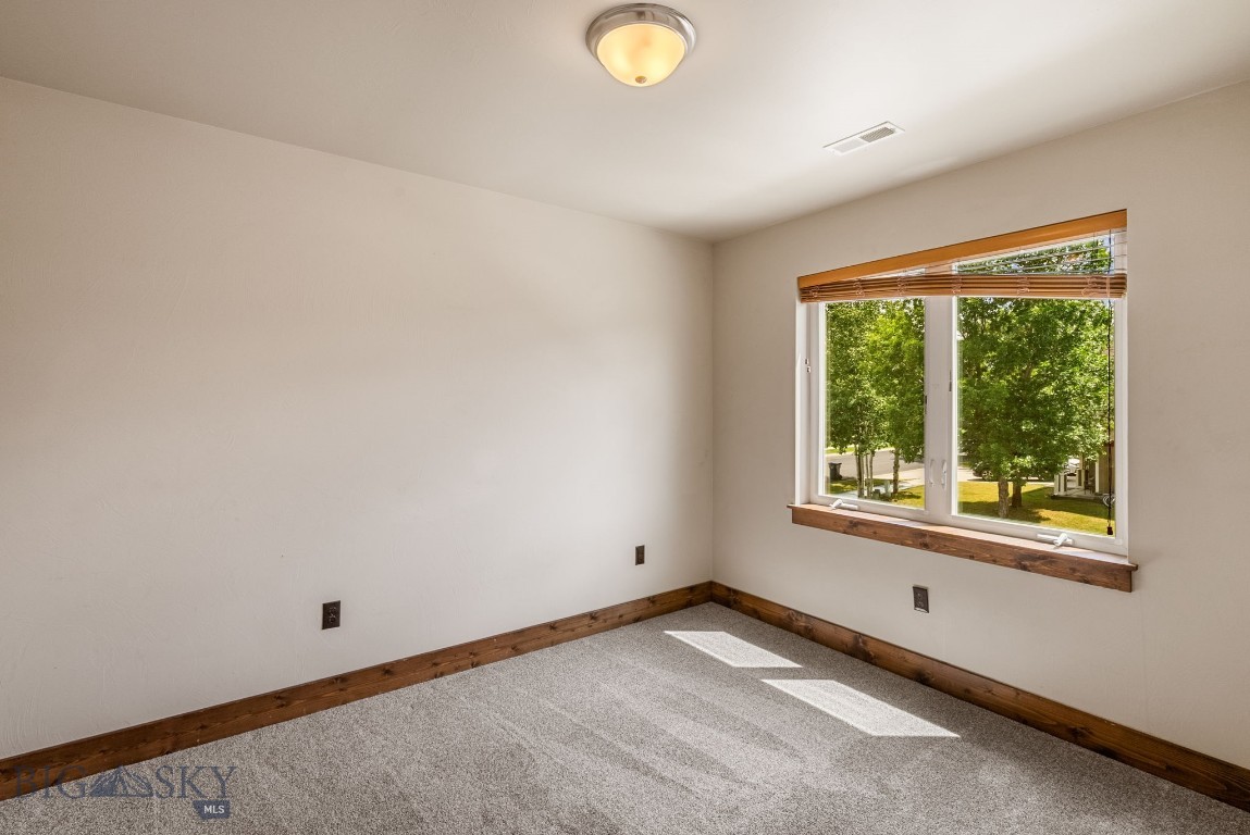 1607 Tempest Court