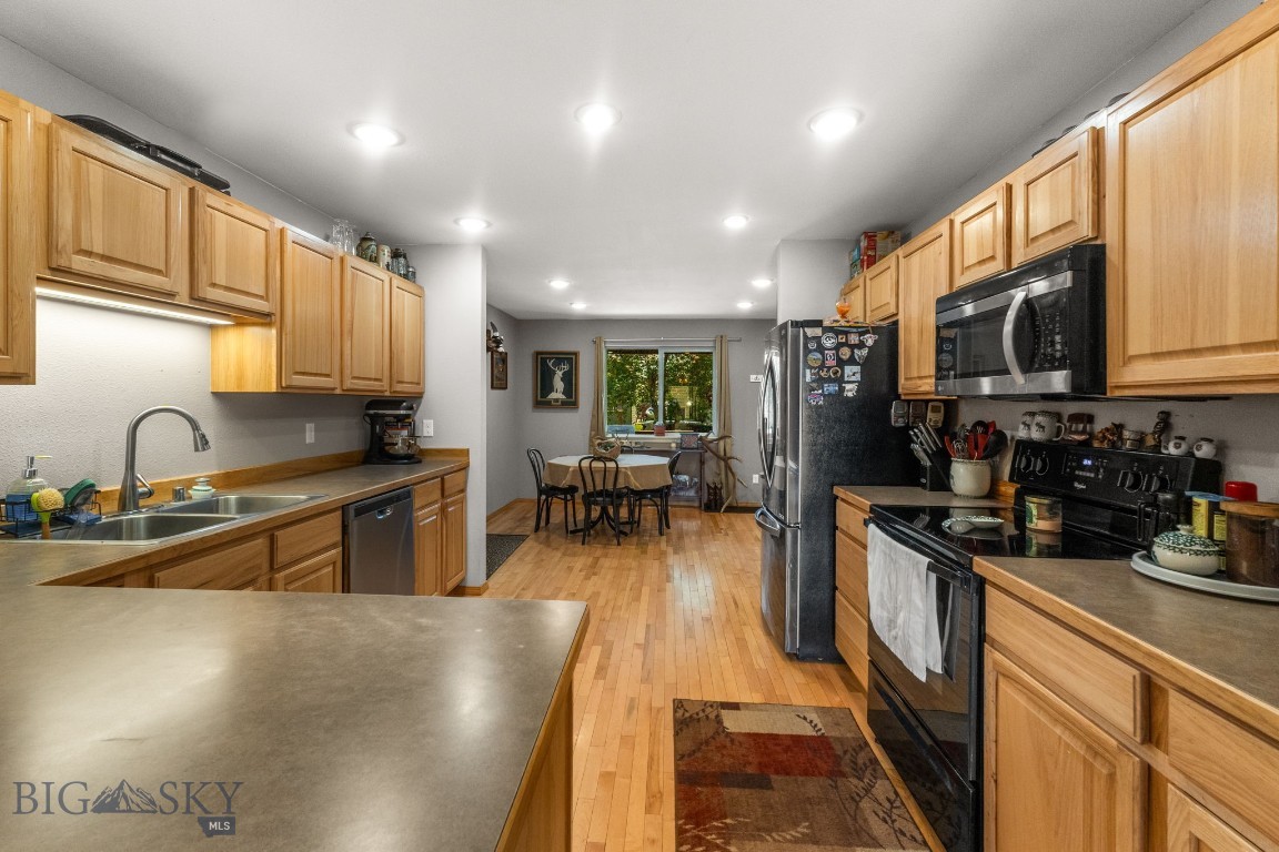 659 Green Tree Drive