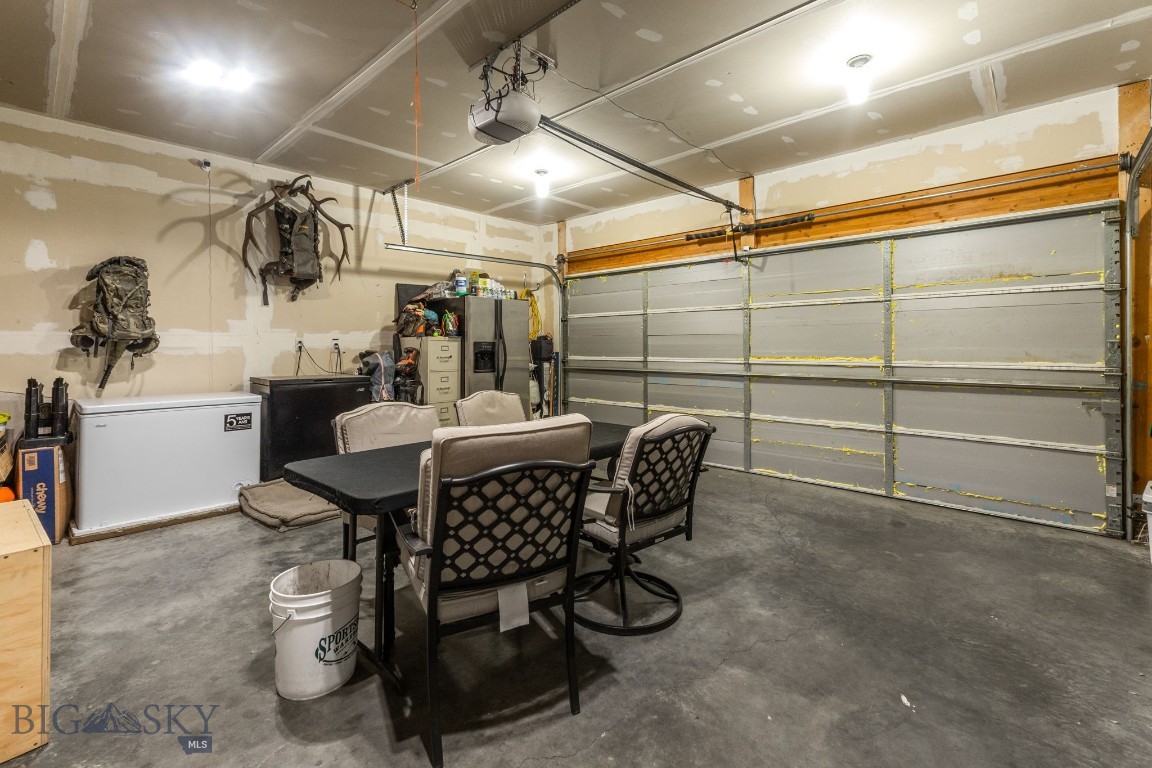 659 Green Tree Drive