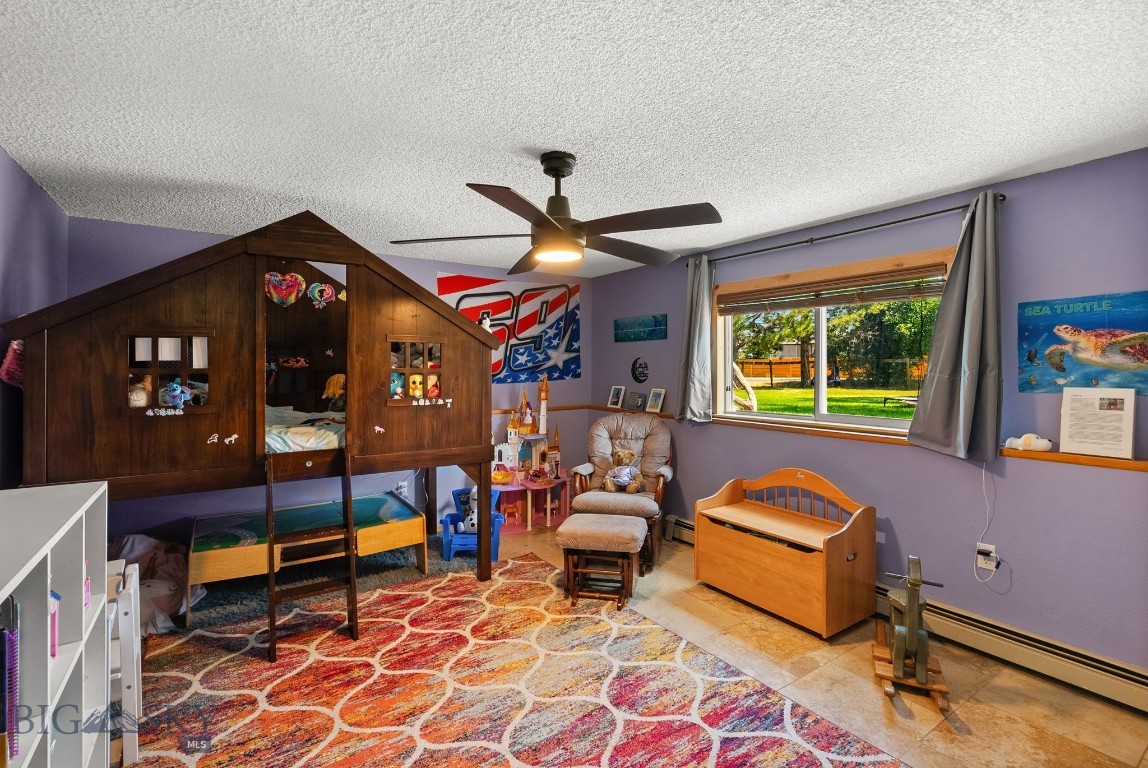 6045 Saddle Peak Way