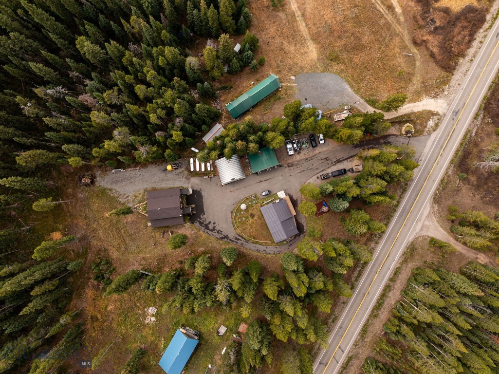 708 US Highway 212 W