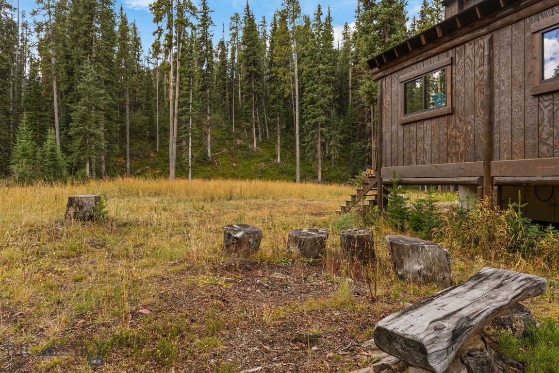 708 US Highway 212 W