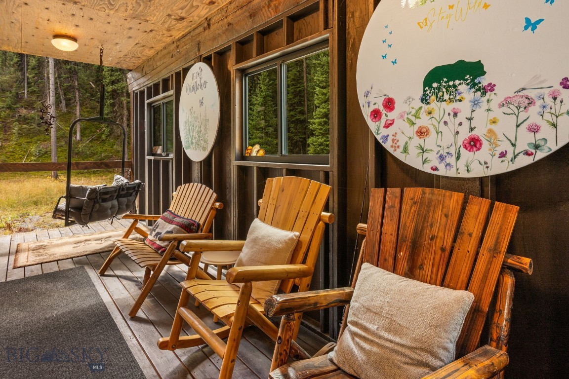 708 US Highway 212 W