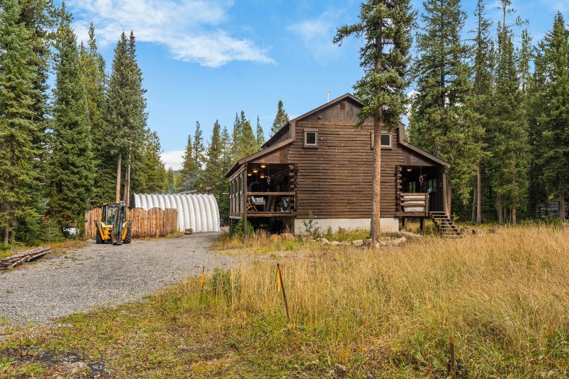 708 US Highway 212 W