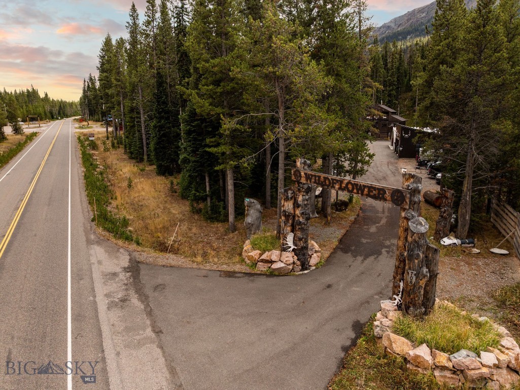 708 US Highway 212 W