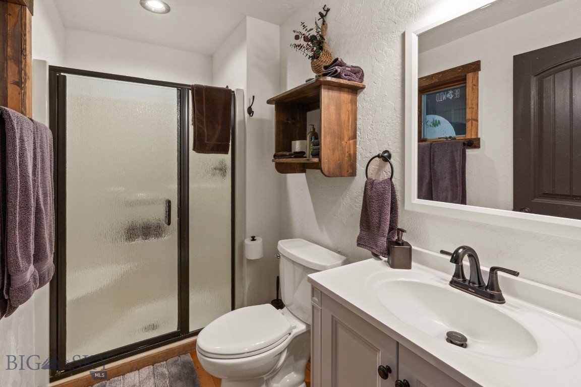 708 US Highway 212 W