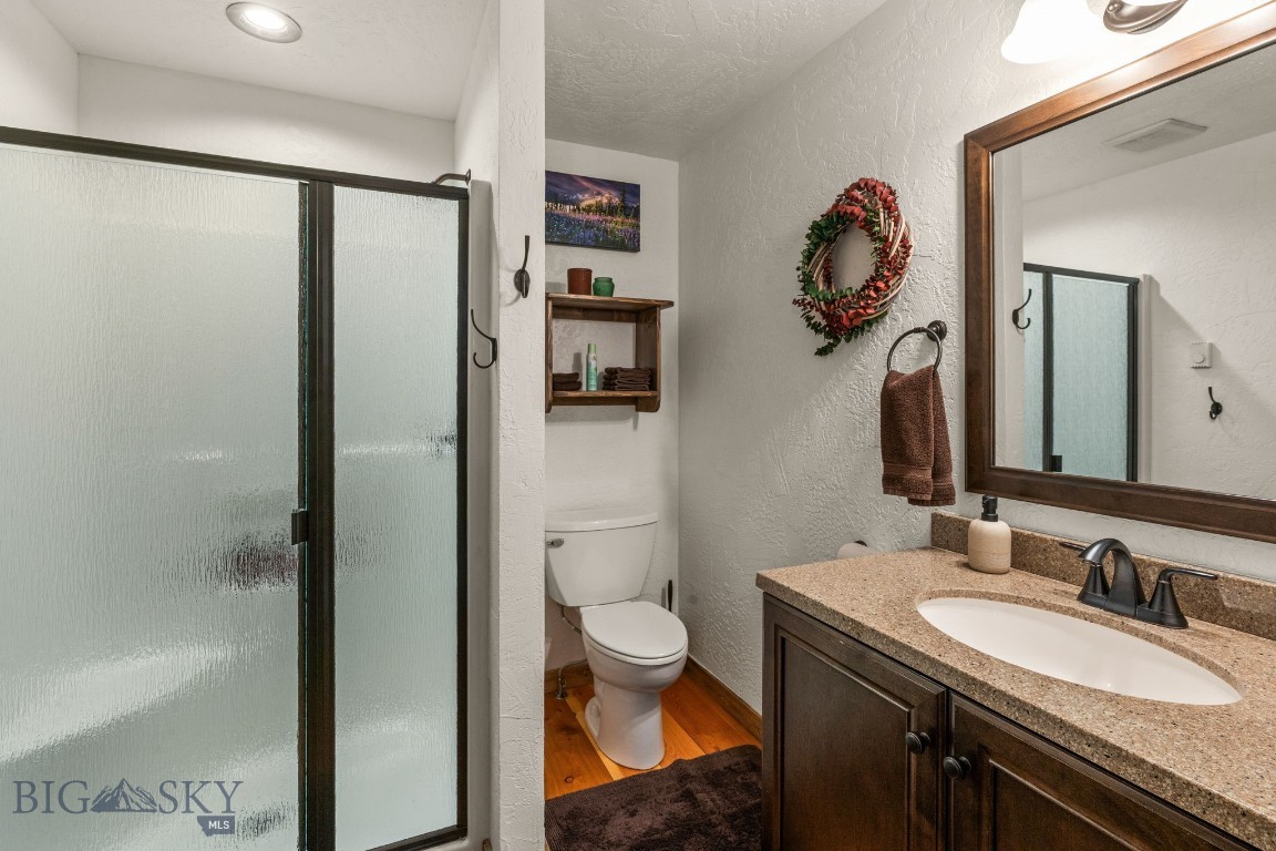 708 US Highway 212 W