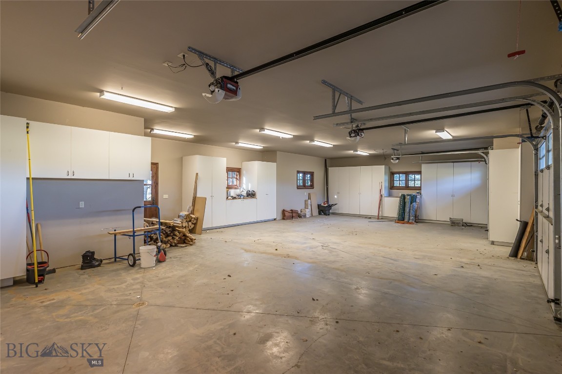 10669 Gee Norman Road