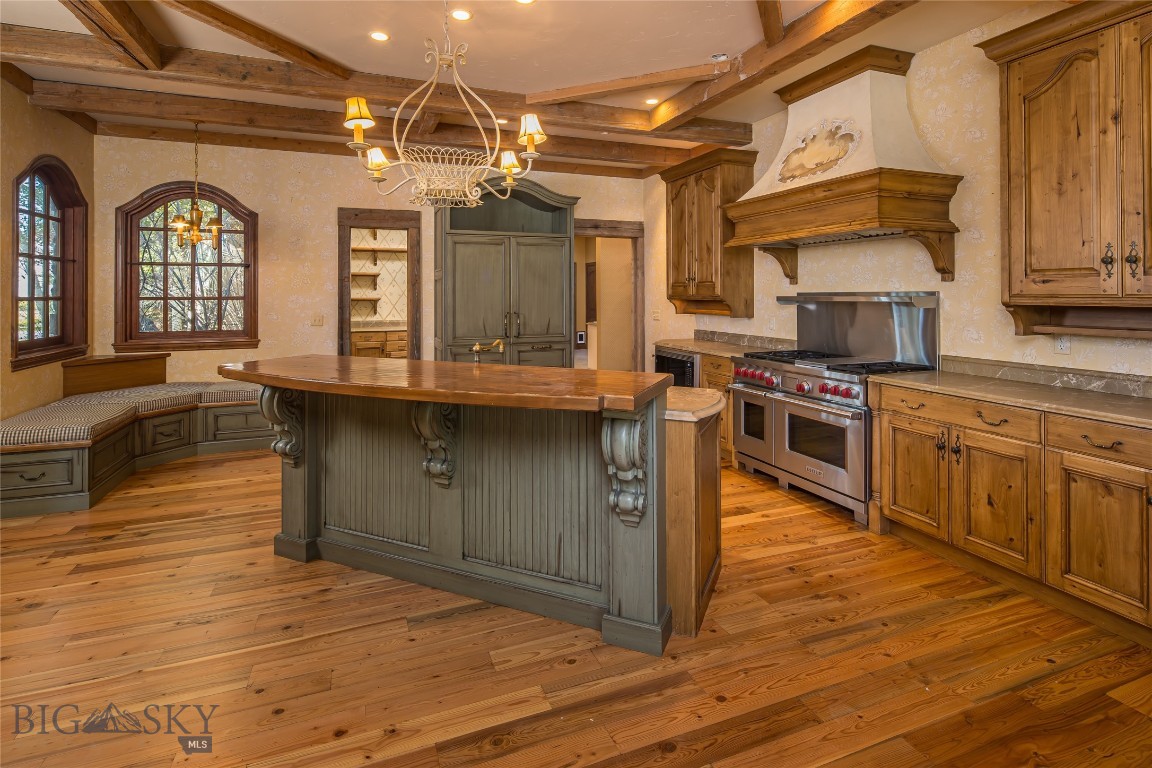 10669 Gee Norman Road