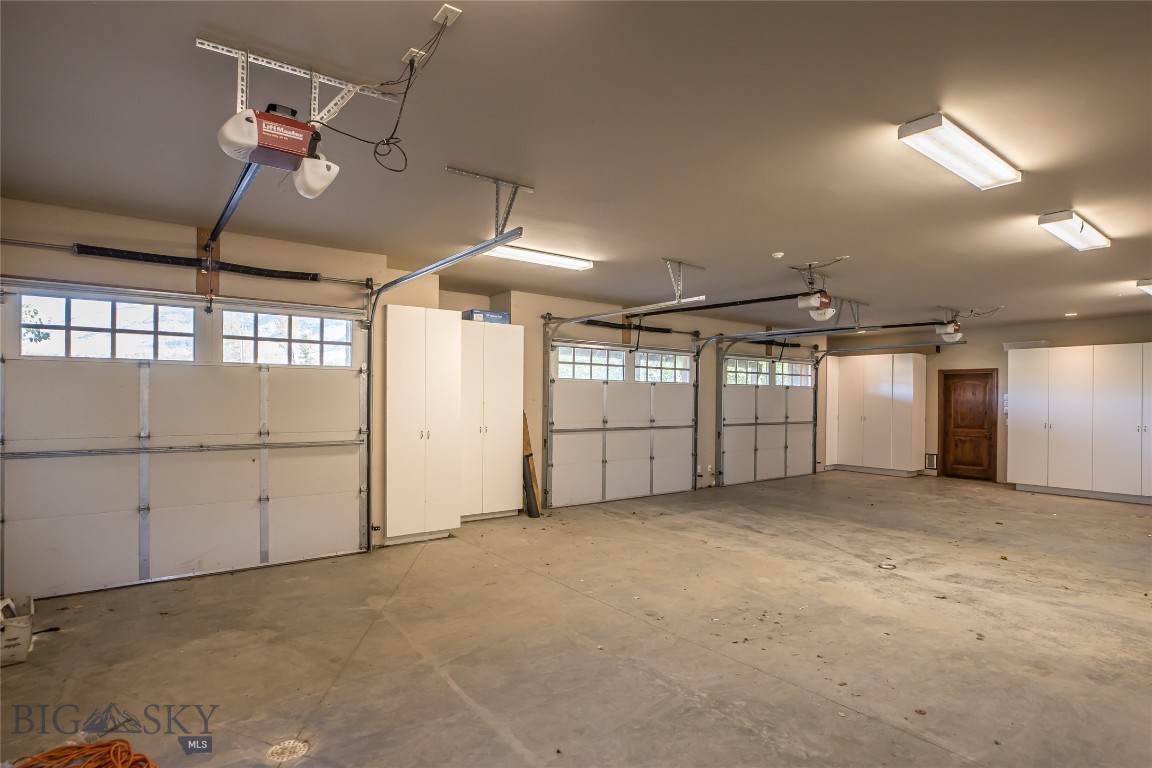 10669 Gee Norman Road