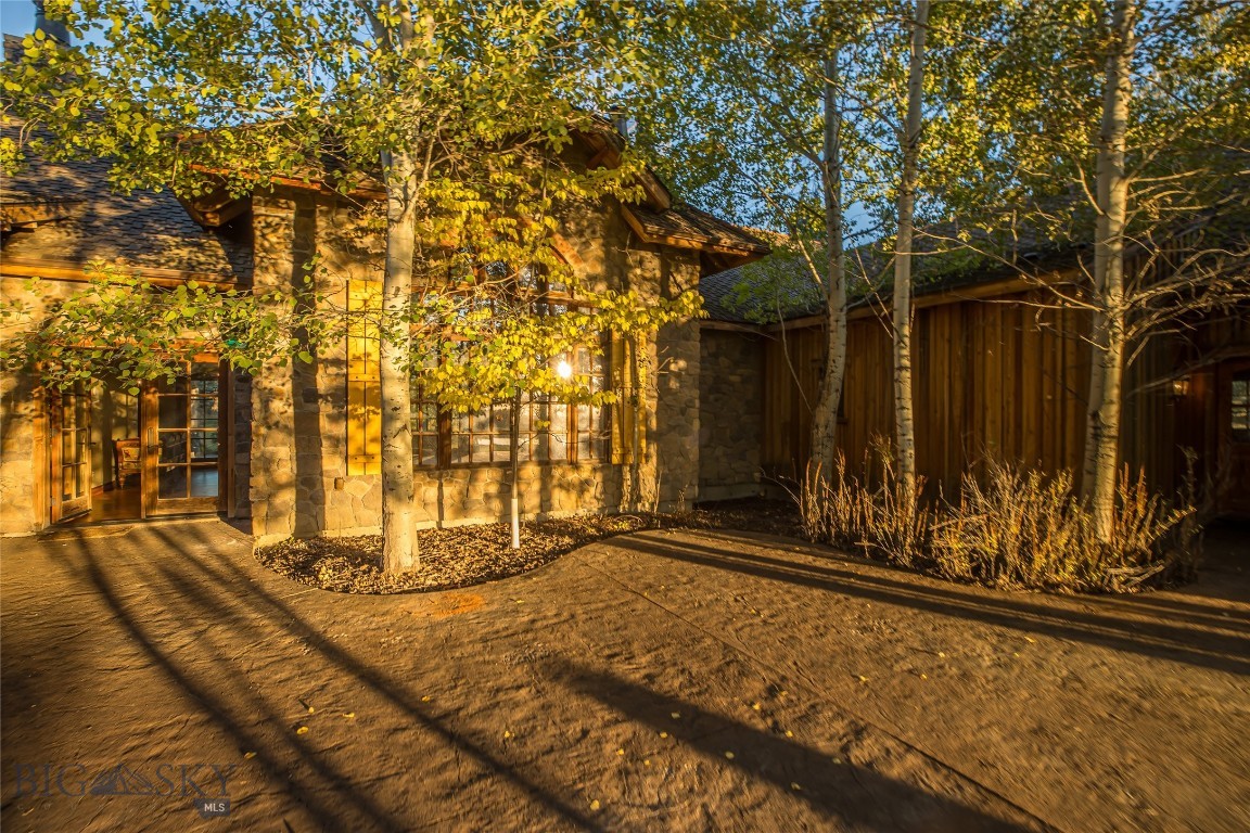 10669 Gee Norman Road