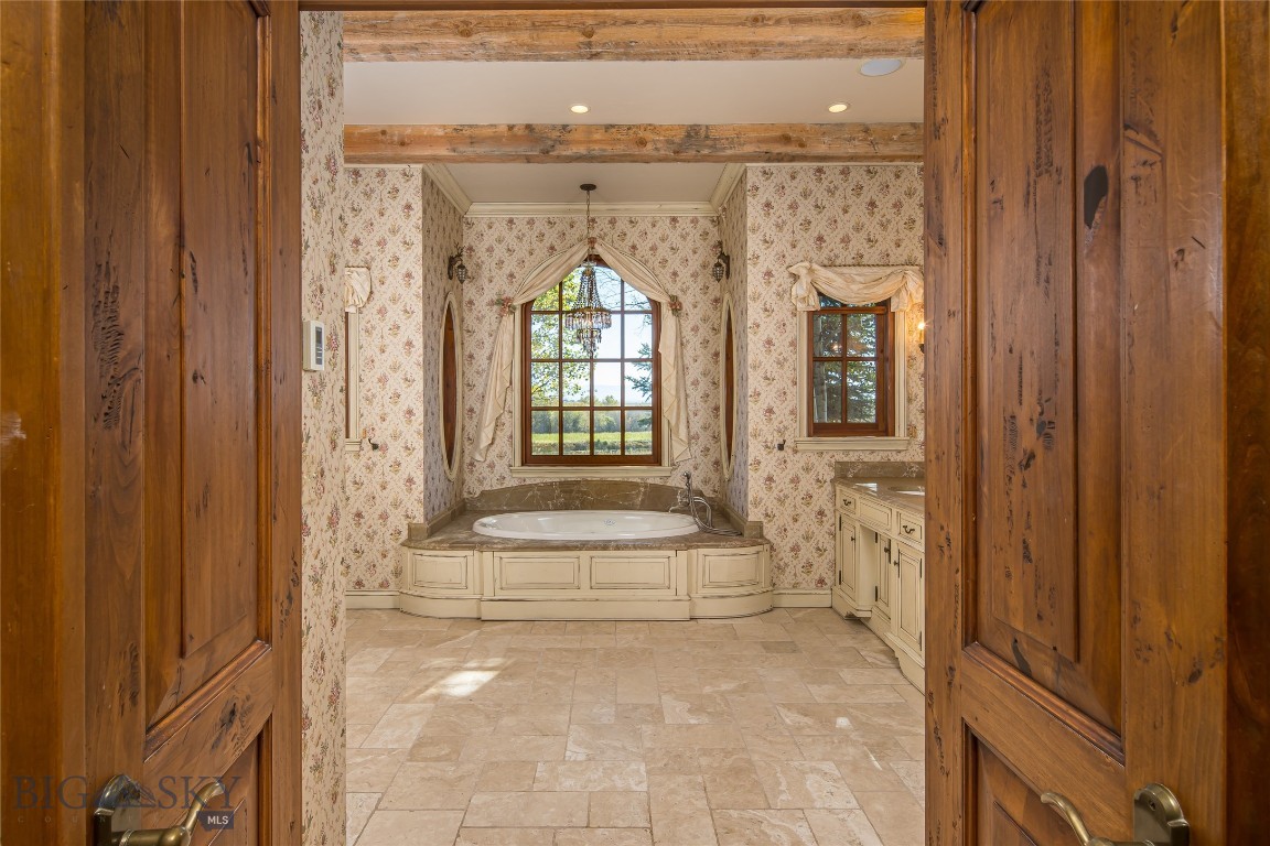 10669 Gee Norman Road