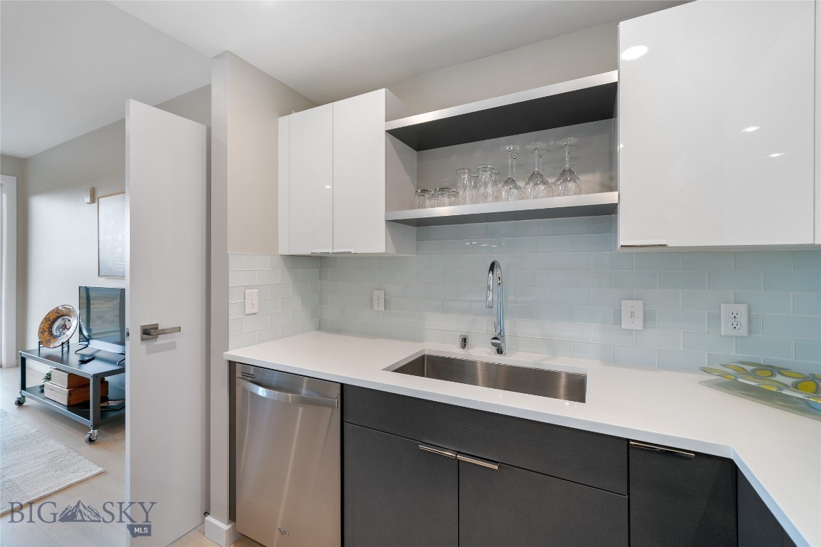 476 Enterprise Blvd #307