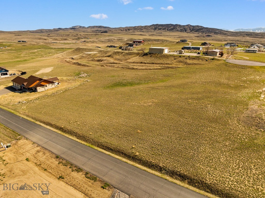 60 Wheatland Meadows Drive