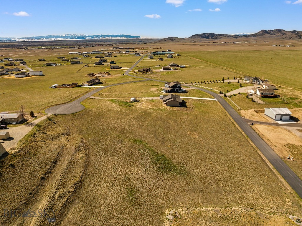 60 Wheatland Meadows Drive