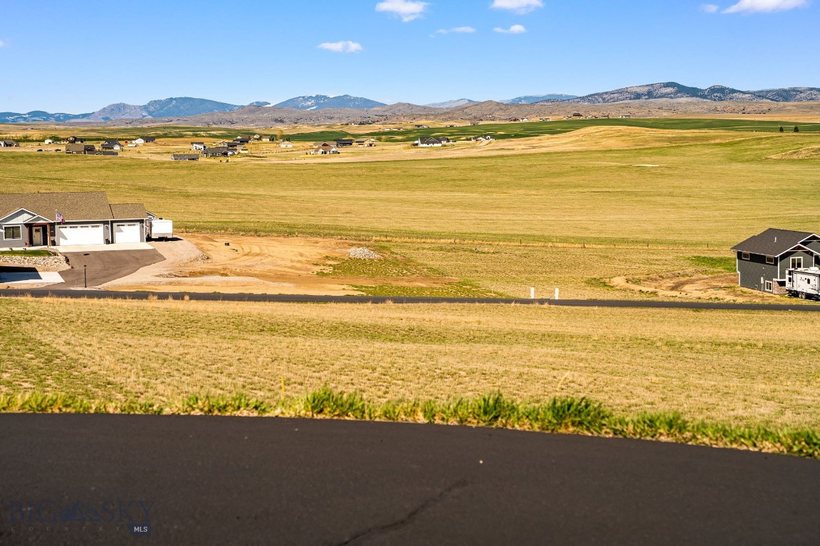 60 Wheatland Meadows Drive