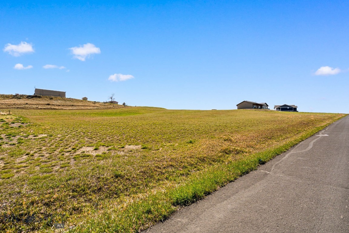 60 Wheatland Meadows Drive