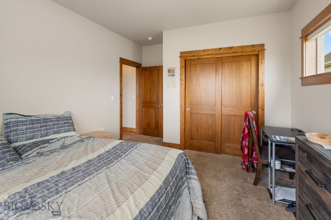2650 W Graf Street