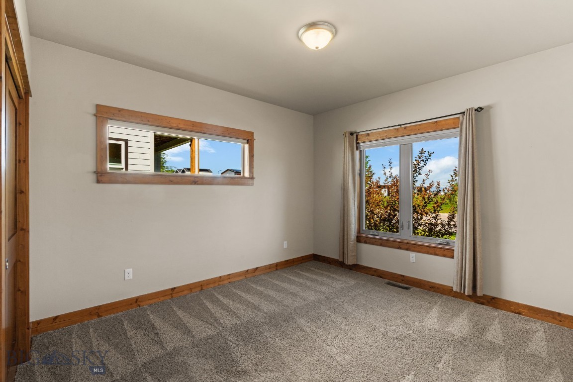 2650 W Graf Street