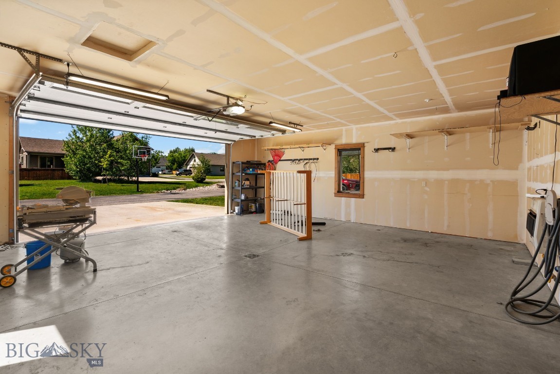 2650 W Graf Street
