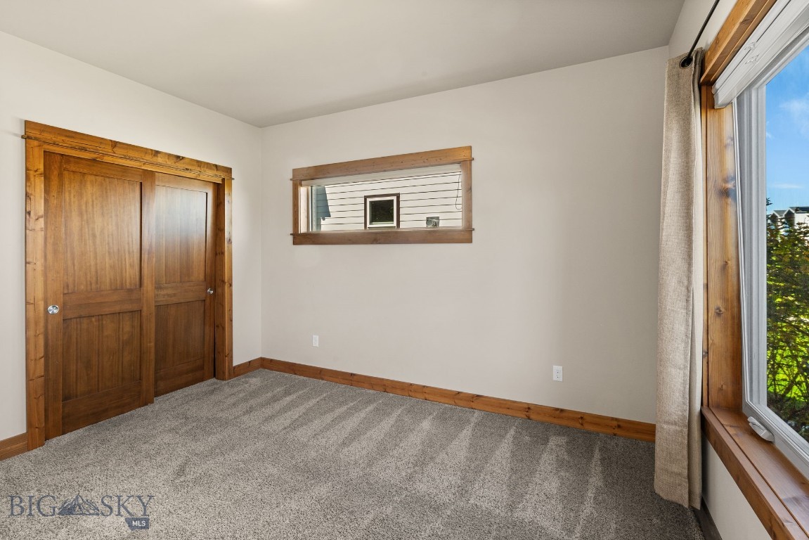 2650 W Graf Street