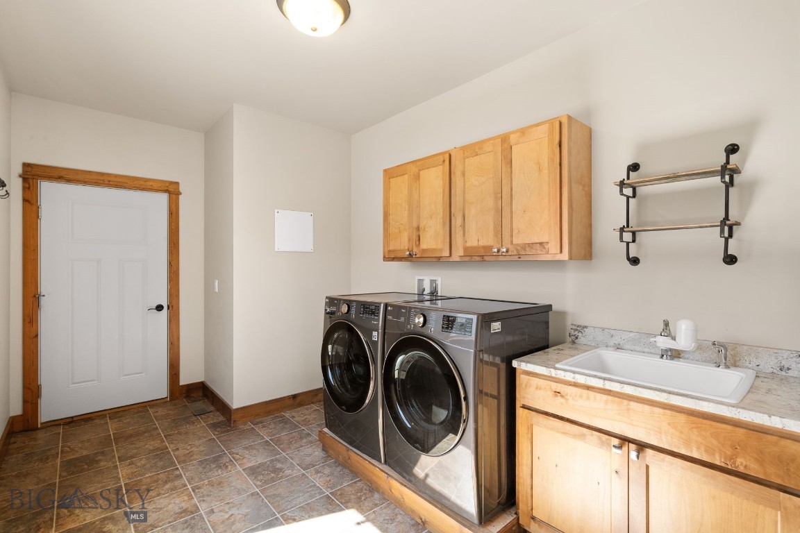 2650 W Graf Street