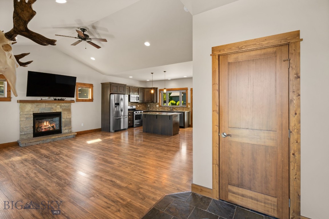 2650 W Graf Street