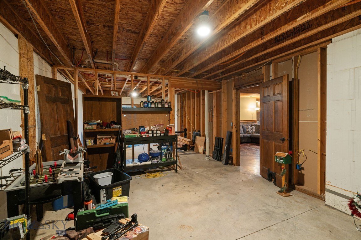 1113 E Gallatin Avenue