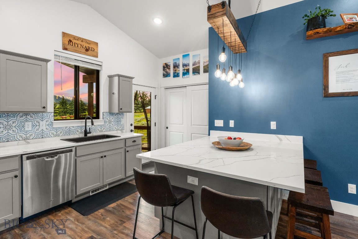 215 Timberline Creek Drive