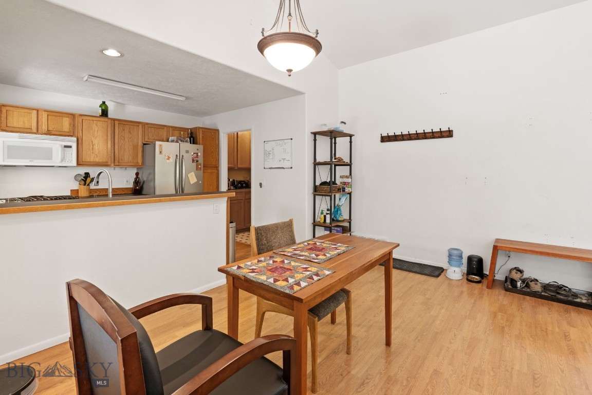 221 Virginia Way