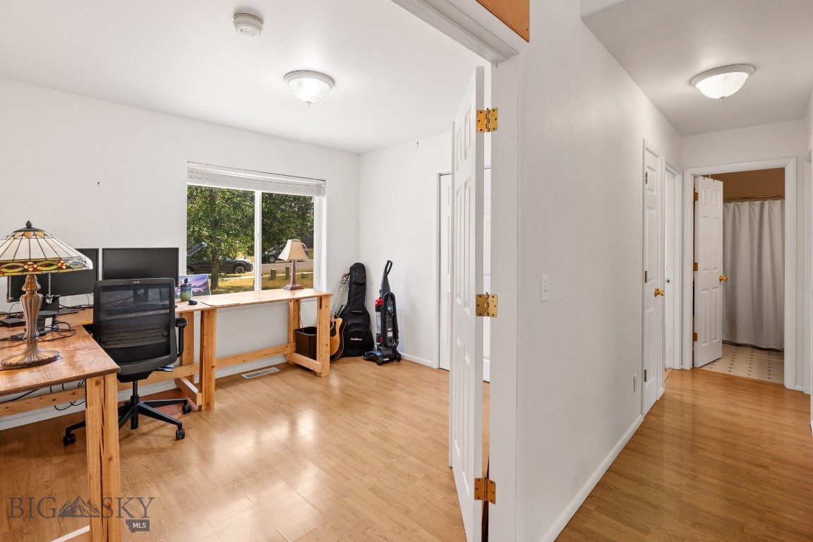 221 Virginia Way